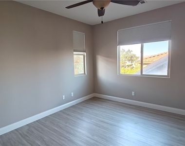 2868 Josephine Drive - Photo Thumbnail 40