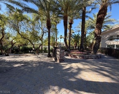 2050 W Warm Springs Road - Photo Thumbnail 38