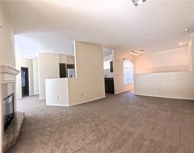 2050 W Warm Springs Road - Photo Thumbnail 4