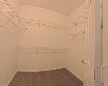 2050 W Warm Springs Road - Photo Thumbnail 10