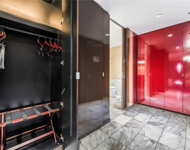 4381 W Flamingo Road - Photo Thumbnail 3