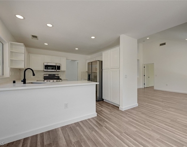 2413 Keiser Court - Photo Thumbnail 41