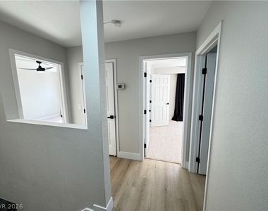 8464 Blue Island - Photo Thumbnail 37