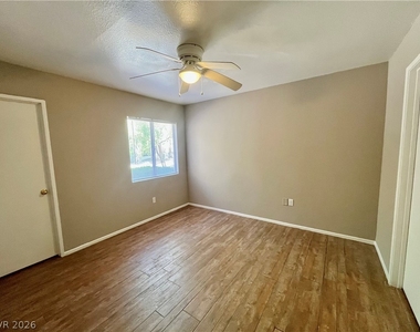 7885 W Flamingo Road - Photo Thumbnail 10