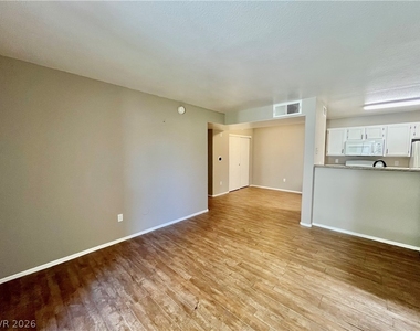 7885 W Flamingo Road - Photo Thumbnail 2
