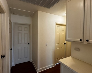 3025 Harborside Drive - Photo Thumbnail 39