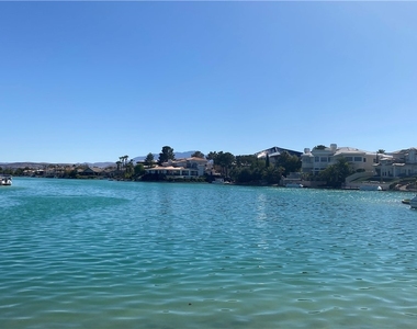 3025 Harborside Drive - Photo Thumbnail 4