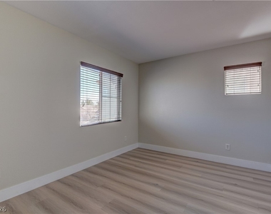 9419 Rough Slate Court - Photo Thumbnail 11