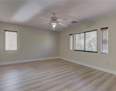9419 Rough Slate Court - Photo Thumbnail 7