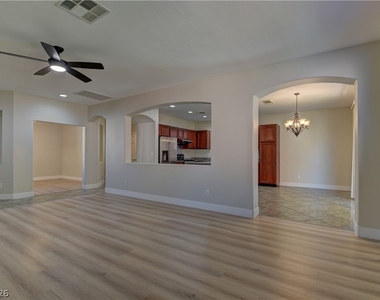 9419 Rough Slate Court - Photo Thumbnail 19