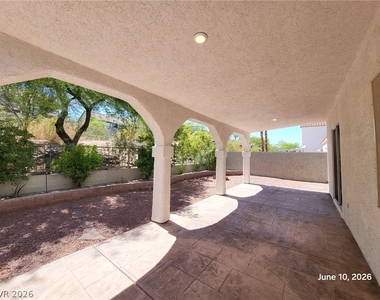 109 Montesol Drive - Photo Thumbnail 20