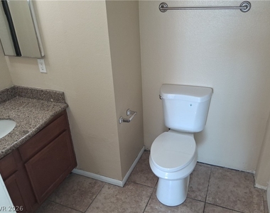 7300 Pirates Cove Road - Photo Thumbnail 10