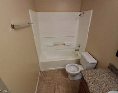 7300 Pirates Cove Road - Photo Thumbnail 14