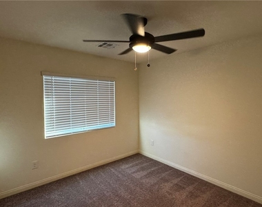 9896 Panther Hollow Street - Photo Thumbnail 17