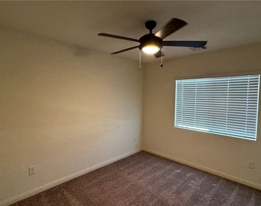 9896 Panther Hollow Street - Photo Thumbnail 20