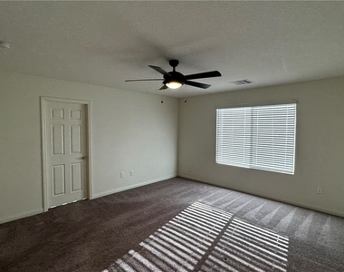 9896 Panther Hollow Street - Photo Thumbnail 27