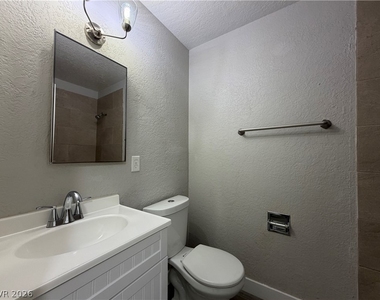 6336 Brittany Way - Photo Thumbnail 6