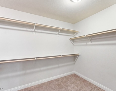 32 Lily Grove Road - Photo Thumbnail 19