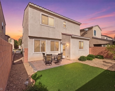 32 Lily Grove Road - Photo Thumbnail 32