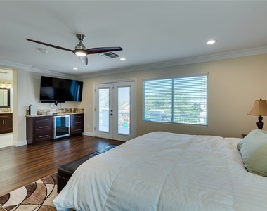 5056 Shadow Palm Court - Photo Thumbnail 25