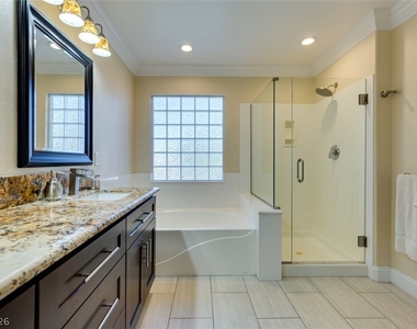 5056 Shadow Palm Court - Photo Thumbnail 17