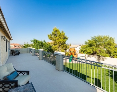 5056 Shadow Palm Court - Photo Thumbnail 23
