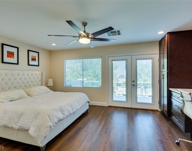 5056 Shadow Palm Court - Photo Thumbnail 30