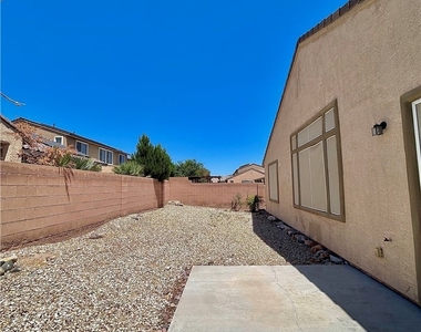 3926 Kristina Lynn Avenue - Photo Thumbnail 49