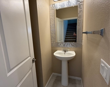 11467 Monte Isola Street - Photo Thumbnail 10