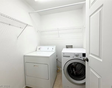 9148 Spirit Canyon Avenue - Photo Thumbnail 13