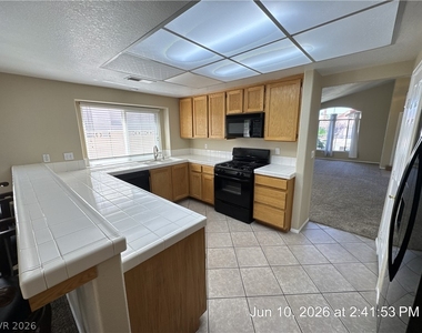 194 Kachina Drive - Photo Thumbnail 6