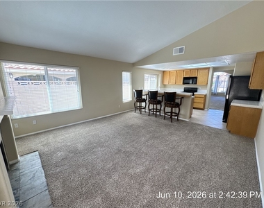 194 Kachina Drive - Photo Thumbnail 10