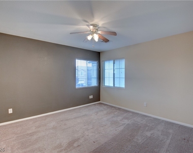 9540 Gibbon Avenue - Photo Thumbnail 27