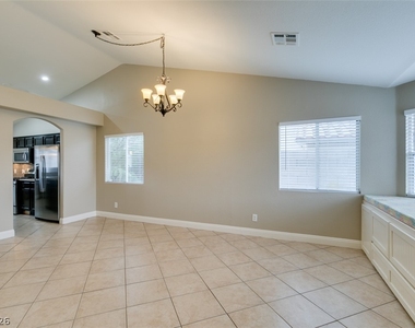 437 Waterwheel Falls Drive - Photo Thumbnail 3