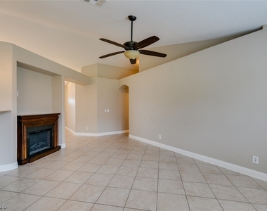 437 Waterwheel Falls Drive - Photo Thumbnail 17