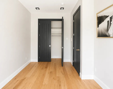 691 Chauncey Street - Photo Thumbnail 2