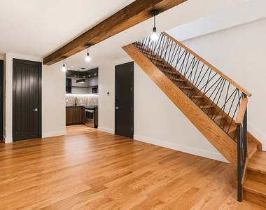 691 Chauncey Street - Photo Thumbnail 9