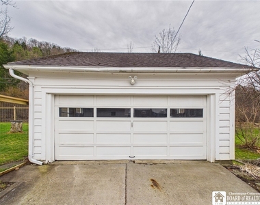 422 York Street - Photo Thumbnail 36