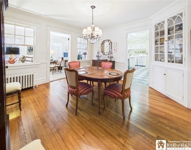 422 York Street - Photo Thumbnail 26