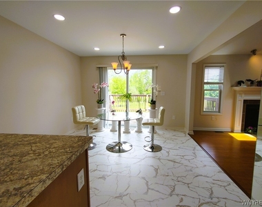 441 Riverwalk Drive - Photo Thumbnail 11