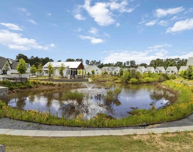 2000 Harvest Pond Circle - Photo Thumbnail 22