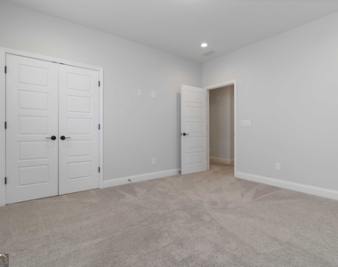 2000 Harvest Pond Circle - Photo Thumbnail 44