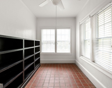 1047 Greencove Avenue Ne - Photo Thumbnail 21