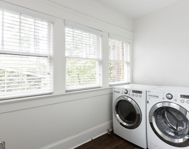 1047 Greencove Avenue Ne - Photo Thumbnail 22