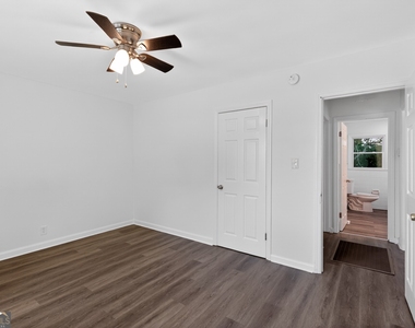2036 Mcpherson Drive - Photo Thumbnail 13