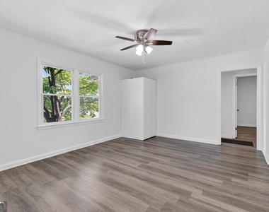 2036 Mcpherson Drive - Photo Thumbnail 11
