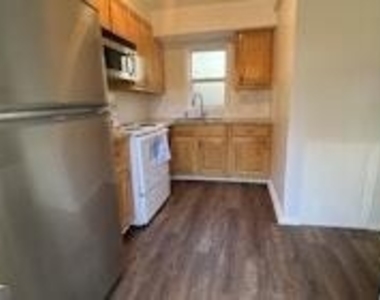 2171 Main Street Nw - Photo Thumbnail 3