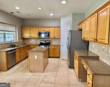 230 Albrighton Court - Photo Thumbnail 3