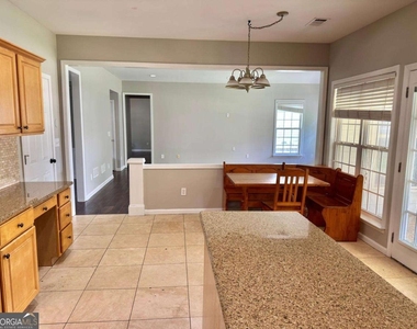 230 Albrighton Court - Photo Thumbnail 6