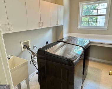 230 Albrighton Court - Photo Thumbnail 20